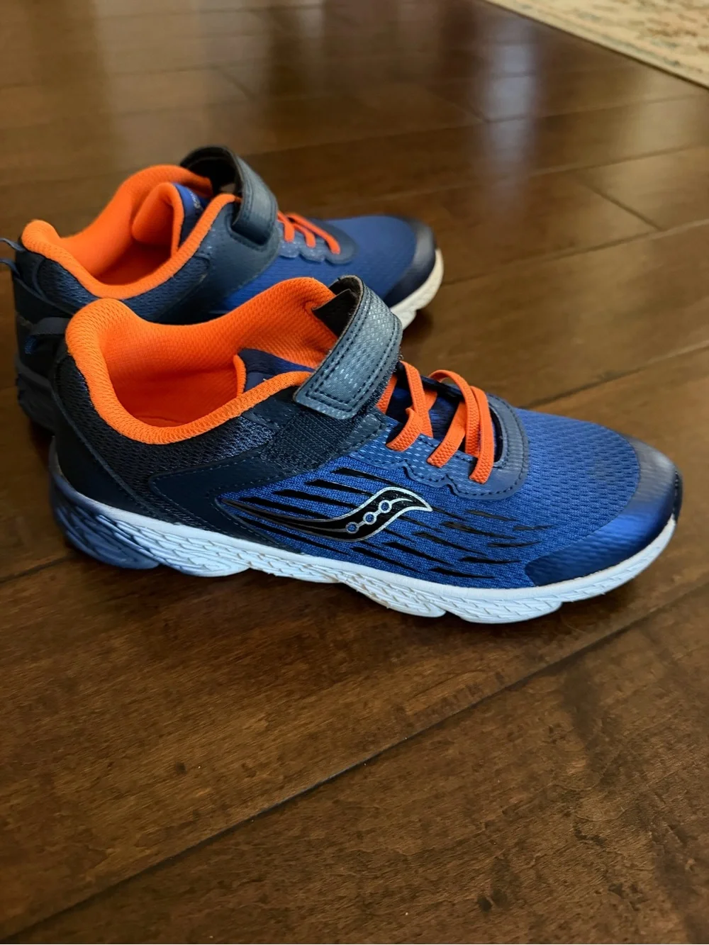 Saucony Kids Navy and Orange Hook-and-Loop Sneakers